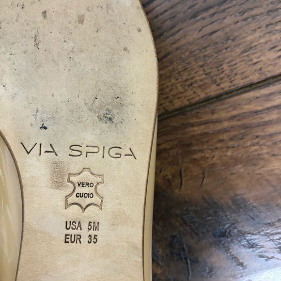 Via Spiga Beige Patent Flats - Size 5 - Picture 10 of 11